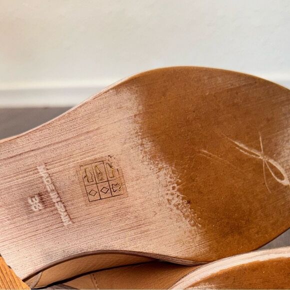 Free People Essential Chelsea Boots sz 38 - Picture 10 of 10